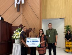 BPJS Ketenagakerjaan Serahkan Santunan Rp42 Juta di GMIT Kota Baru, Negara Hadir di Tengah Duka