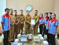 Pemkot Kupang Salurkan Hibah Perdana Rp100 Juta untuk NPC Kota Kupang