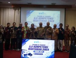 Jurnalis Tak Cukup Bisa Menulis, Ini Kompetensi yang Didorong SMSI dan RRI